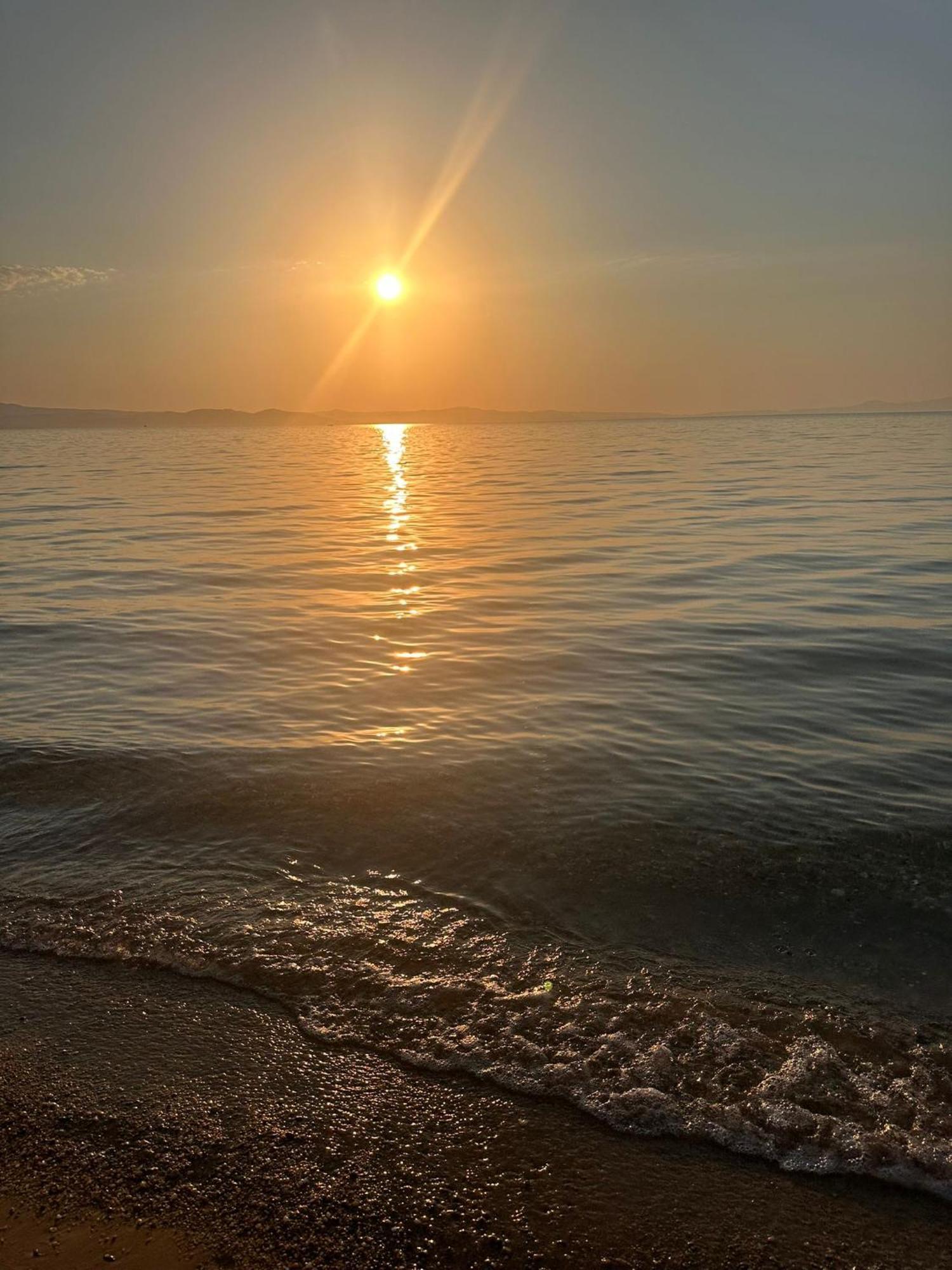 Kalelia Apartment Nea Poteidaia Bagian luar foto