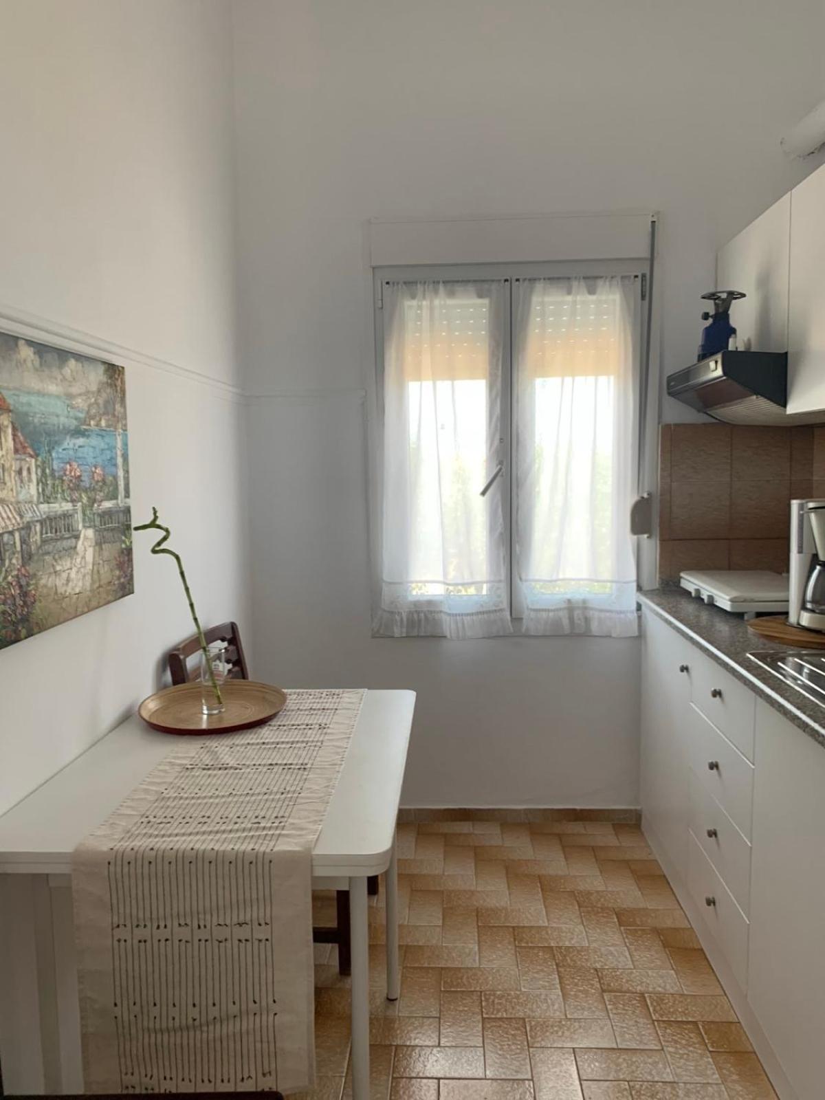 Kalelia Apartment Nea Poteidaia Bagian luar foto