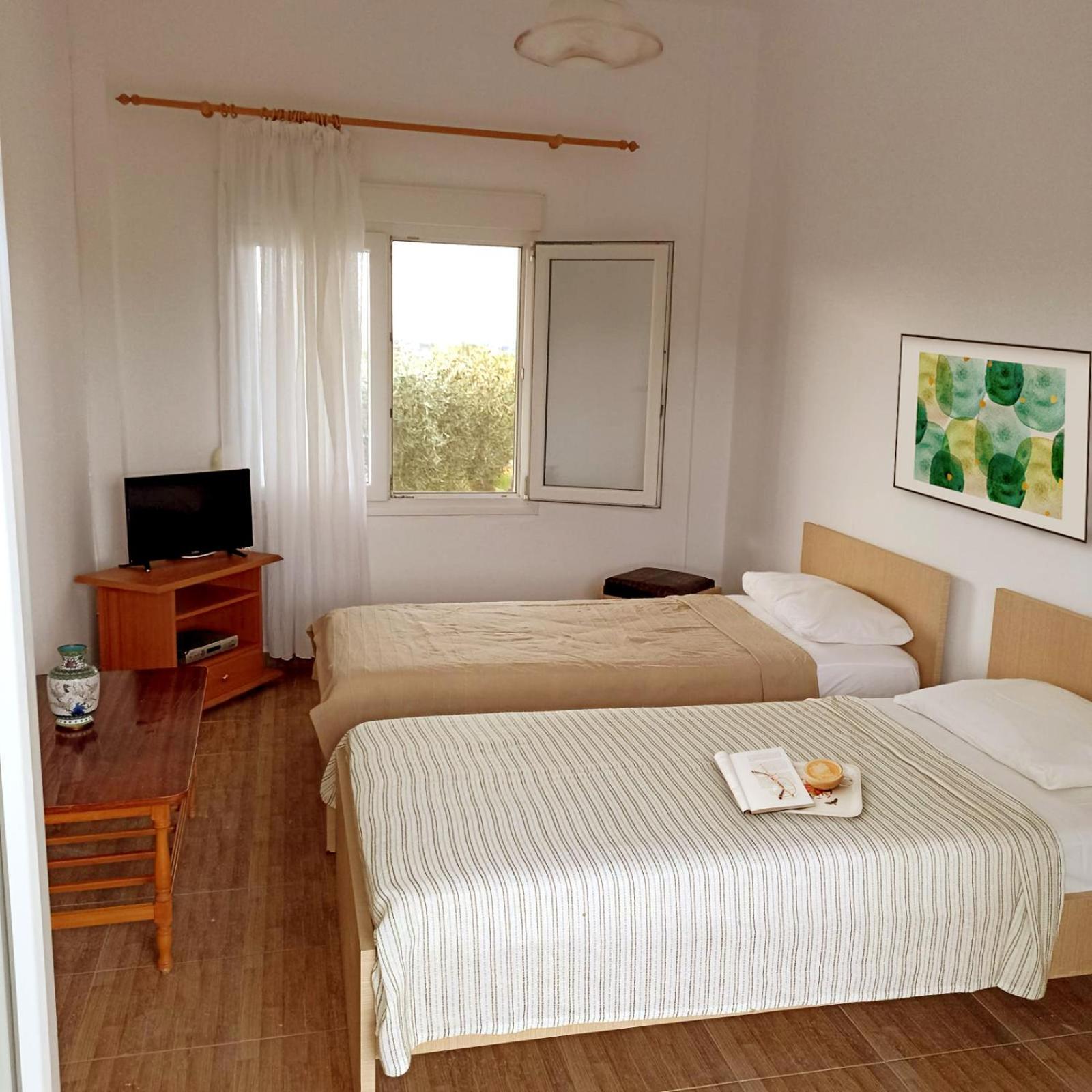 Kalelia Apartment Nea Poteidaia Bagian luar foto